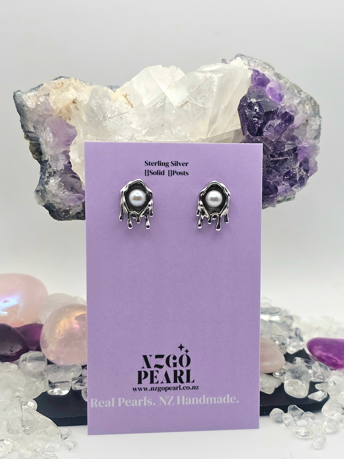 Bold & Modern Molten Akoya Seawater Pearl Studs