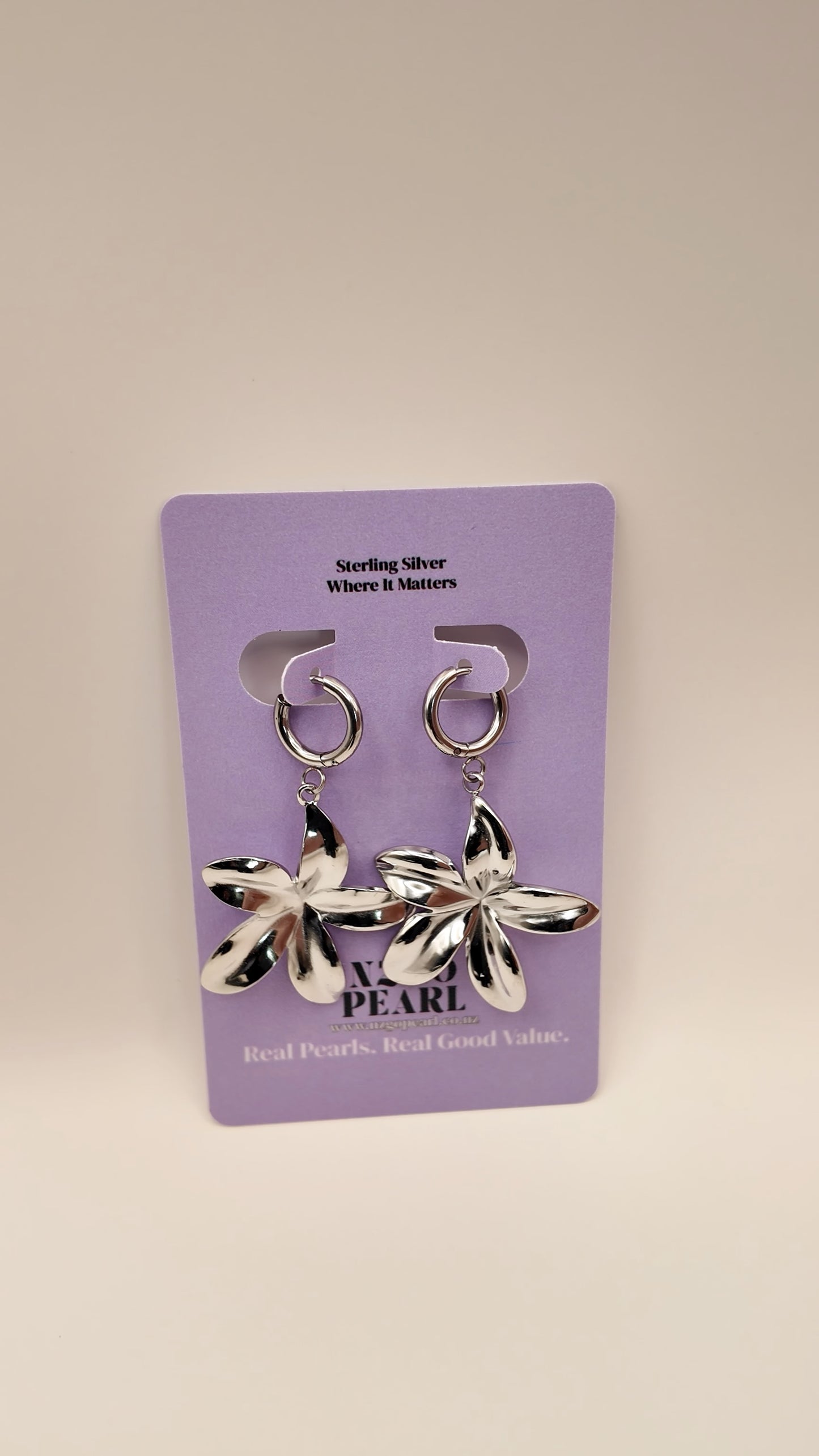 Polished Floral Hoop Drop Earrings (Silver)