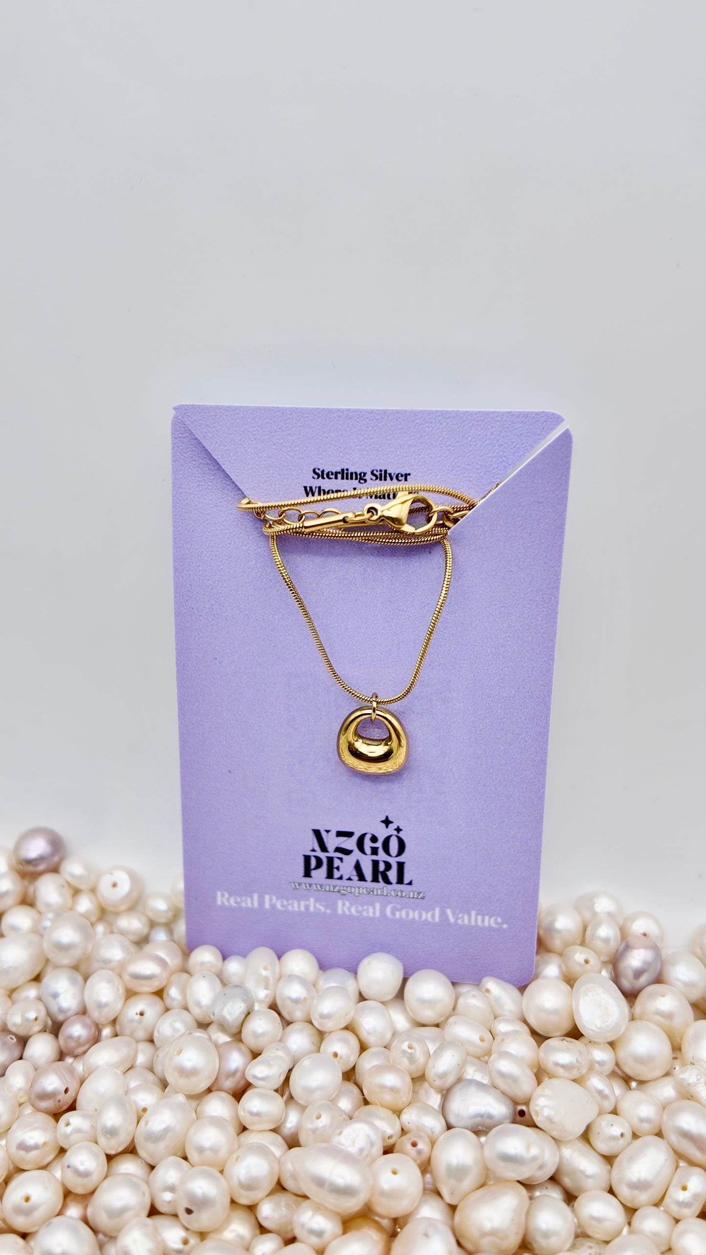 Minimalist Molten Loop Necklace