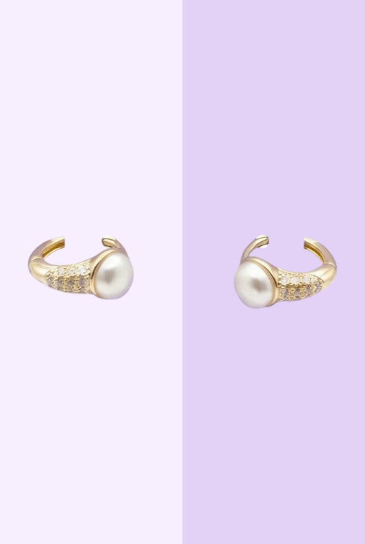 Mini Pearl Arc Huggies — Gold
