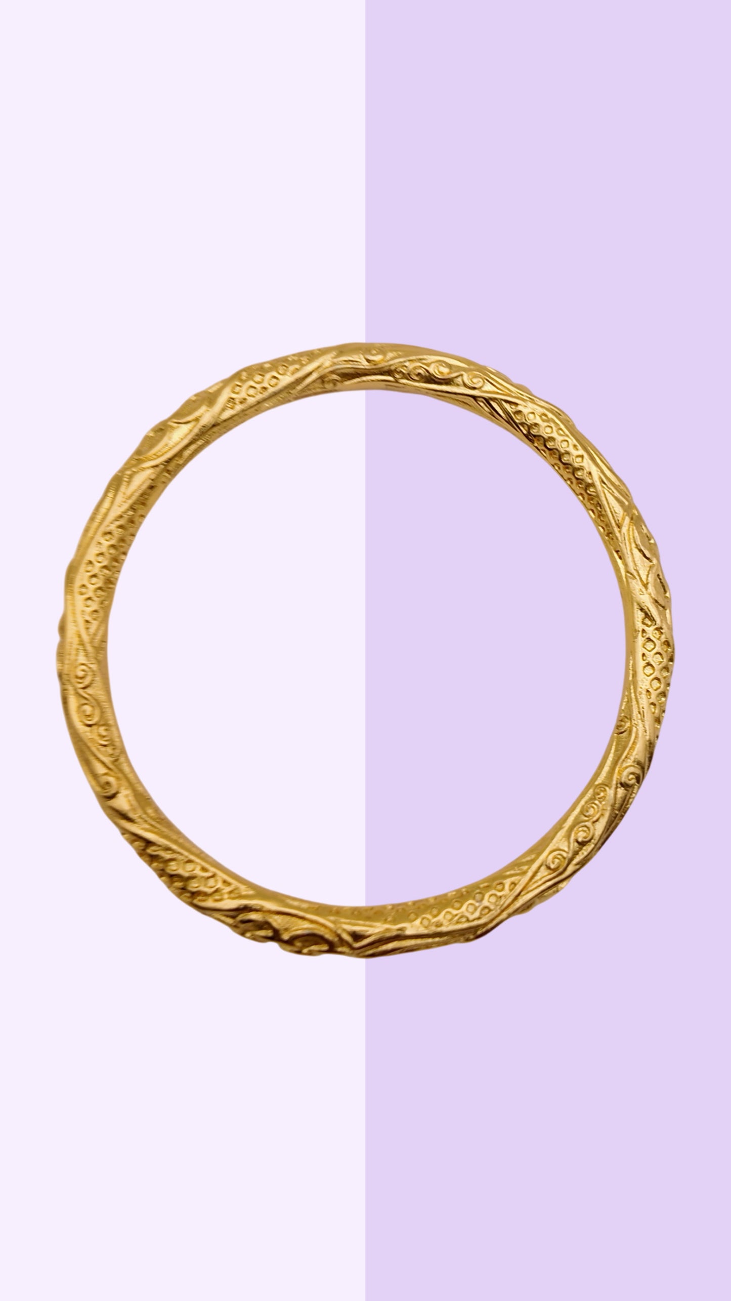 Vintage Style Bangle