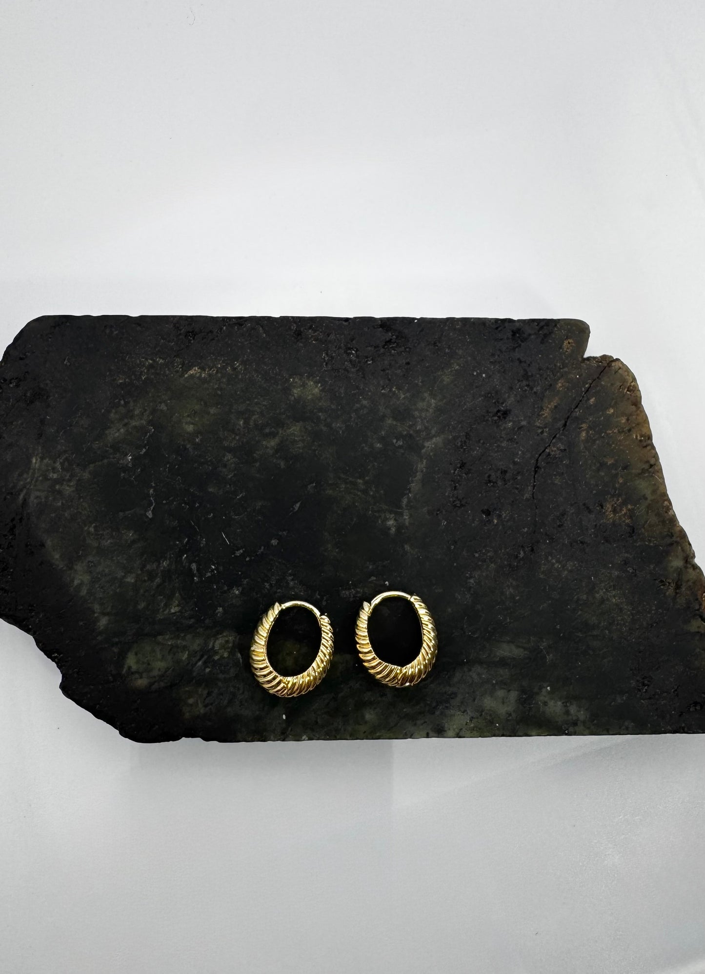 Twisted Bold Hoop Earrings – Gold or Silver