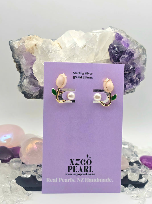 Flower Blossom Pearl Earrings