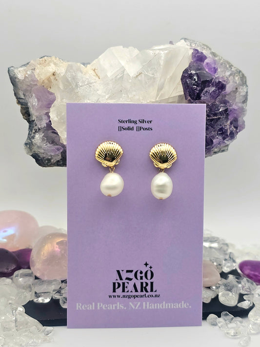 Coastal Classic Golden Shell Pearl Earrings