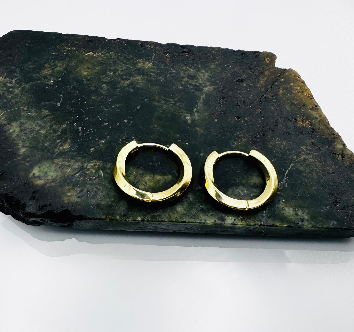 Sleek Classic Hoop Earrings