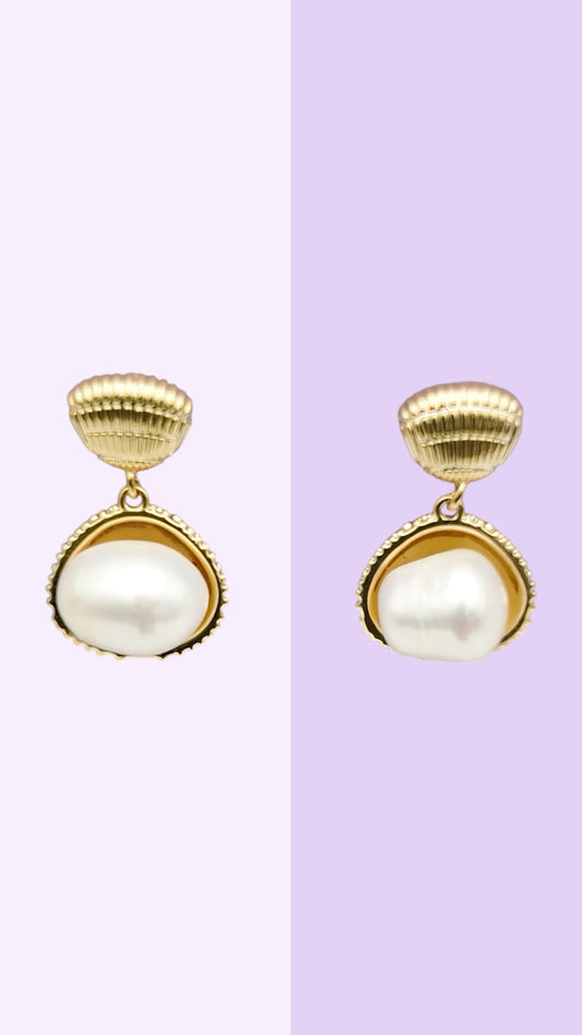 Shell Charm Pearl Drops