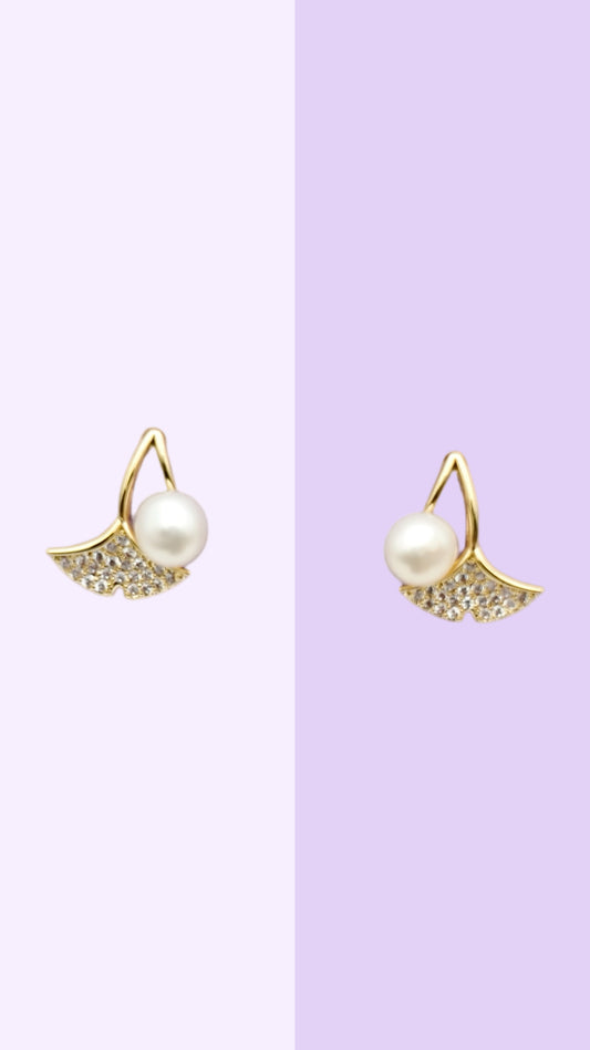 Ginkgo Leaf Pearl Stud Earrings (Gold & Silver)