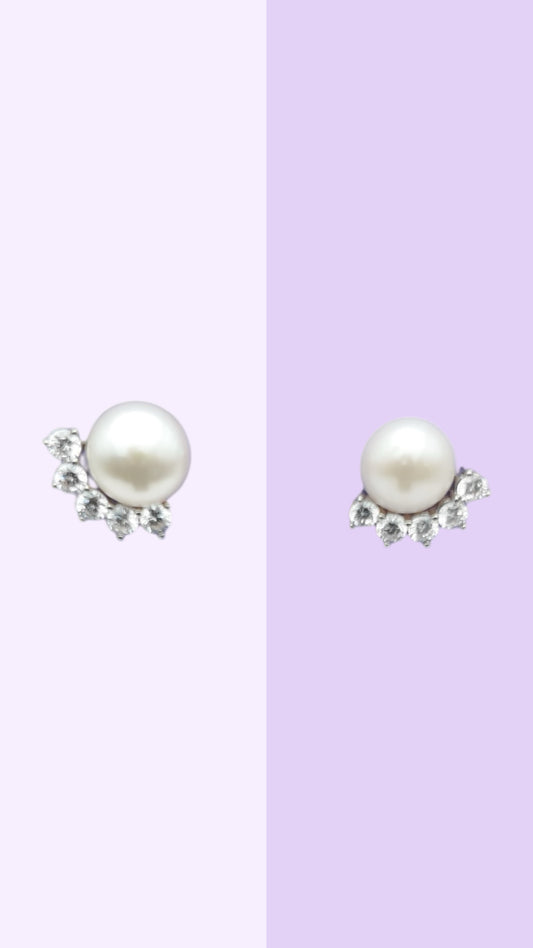 Crownlight Pearl Stud Earrings (Gold & Silver)