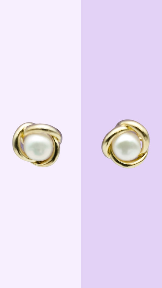 Classic Pearl Knot Studs
