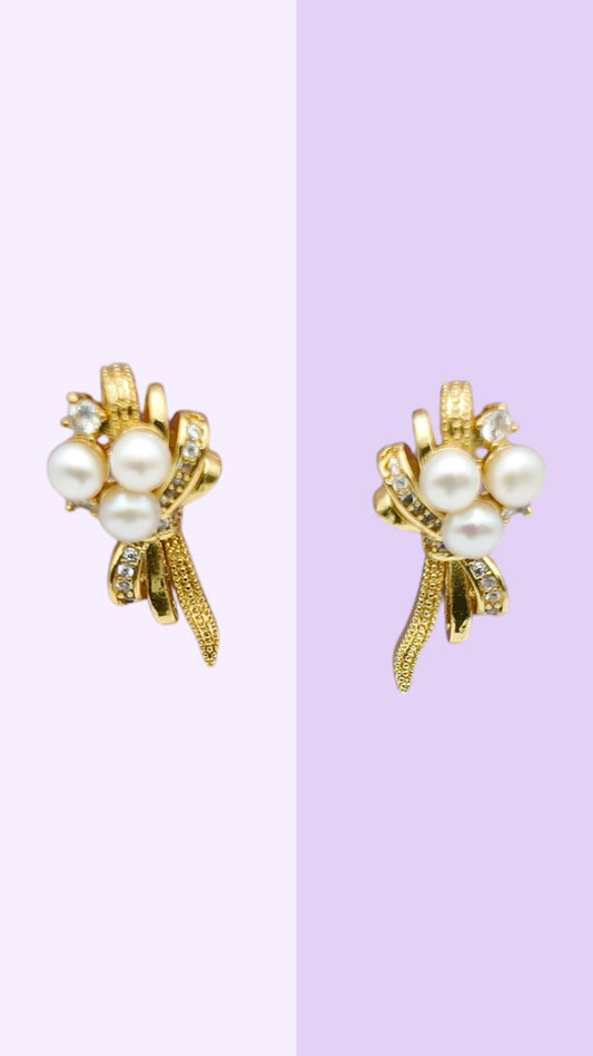 Mini Pearl Bouquet Stud Earrings