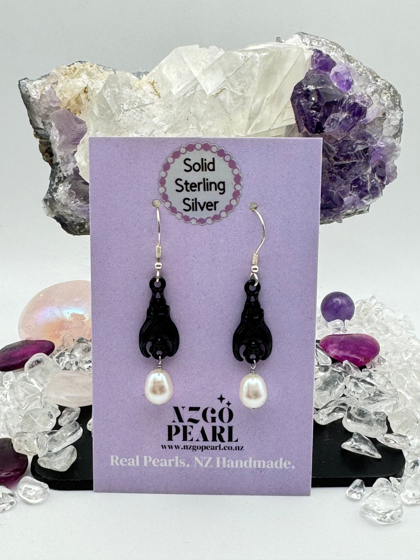 Black & White Pearl Drop Earrings – Baroque Romance