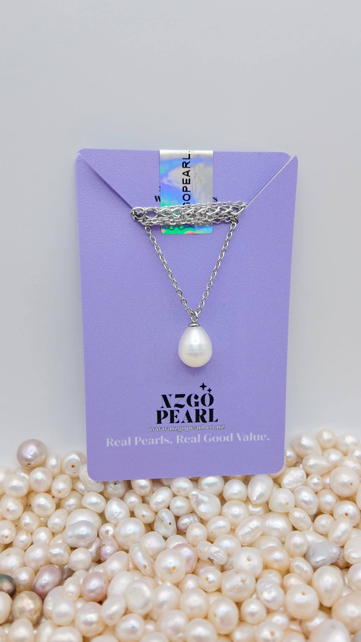 Everyday Pearl Drop Necklace