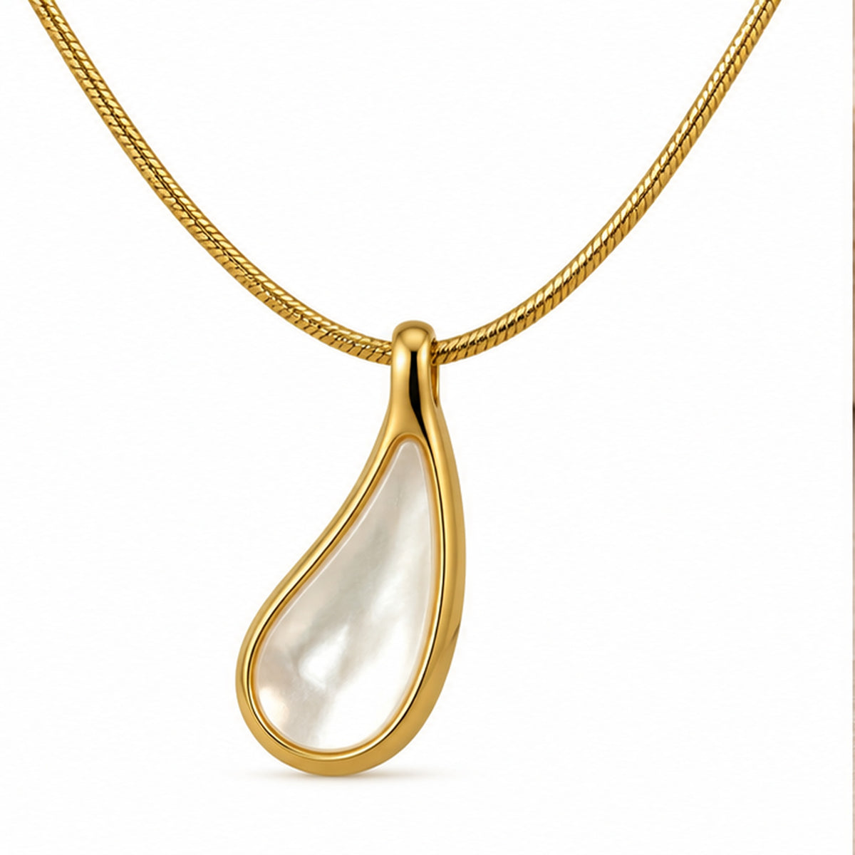 Mother of pearl teardrop pendant necklace in gold