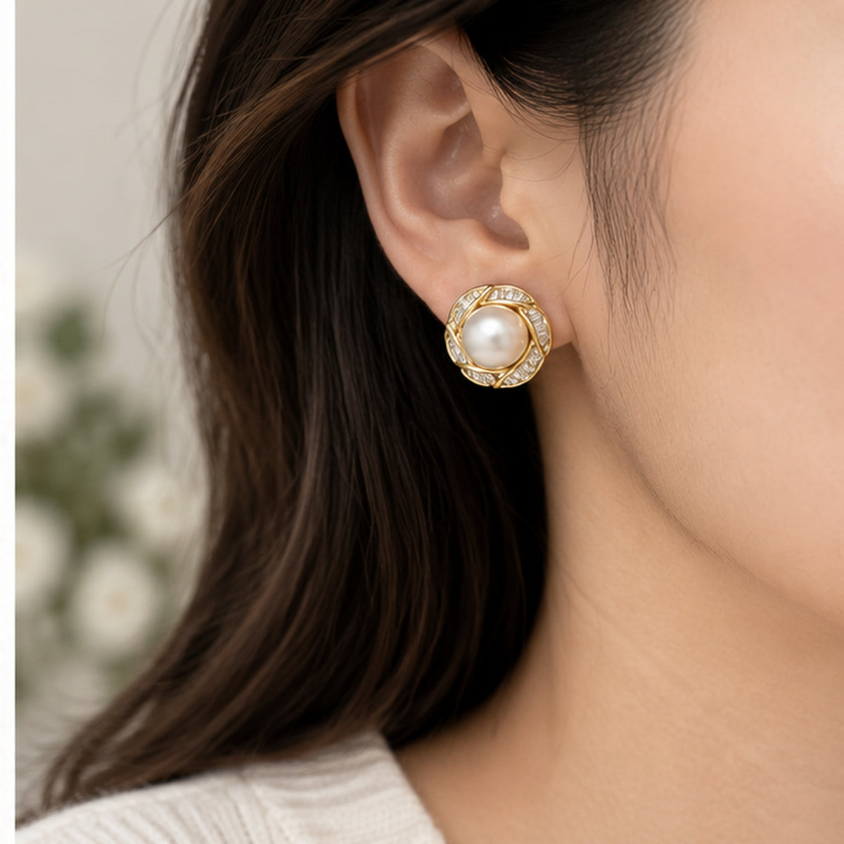 NZGO Pearl real pearl swirl halo stud earring worn at realistic scale