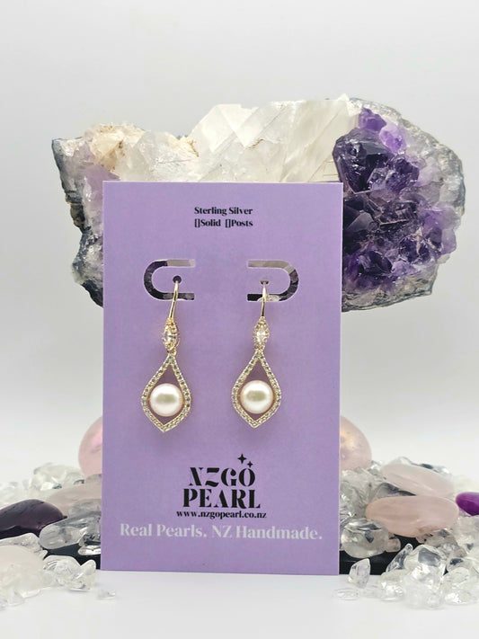 Elegant Pearl Frame Drop Earrings