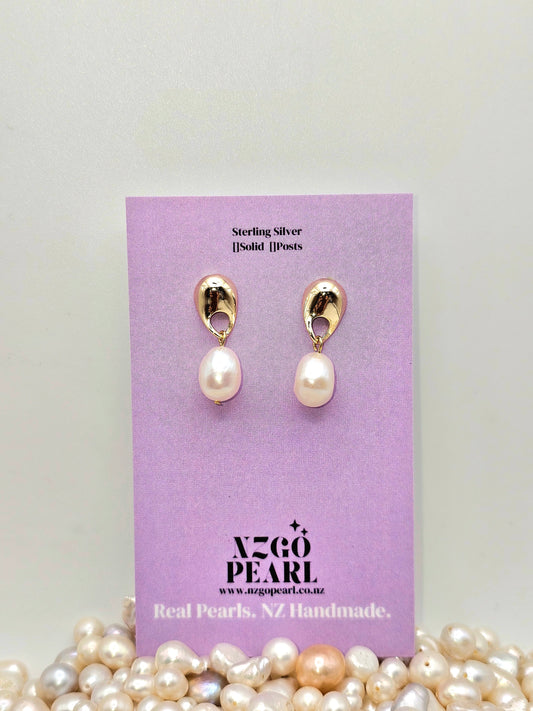 Teardrop Times Two Studs