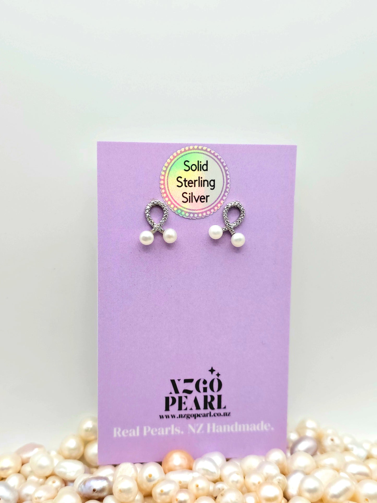 Ribbon Pearl Studs